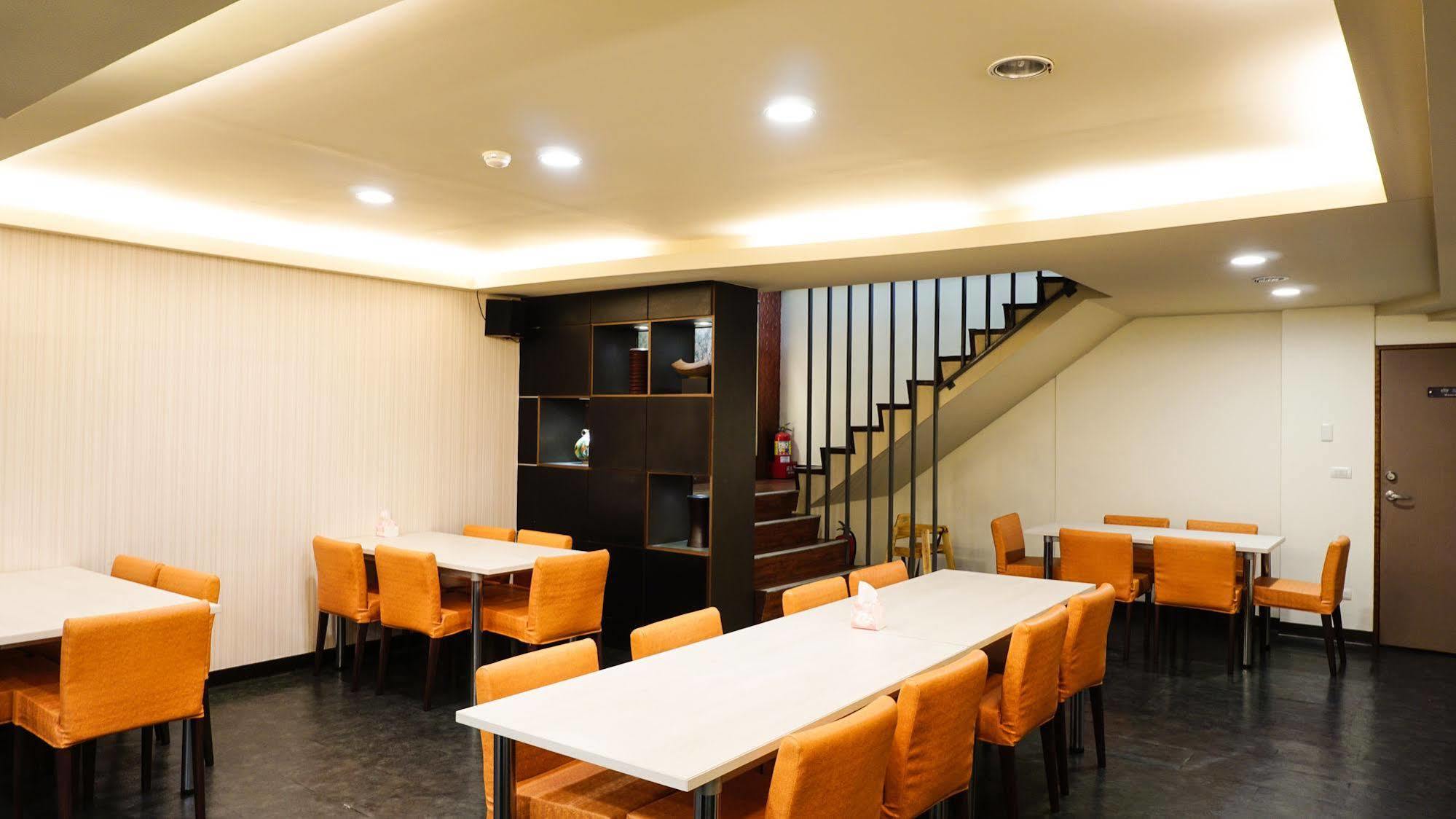 台南 信然文旅-首學酒店 外观 照片